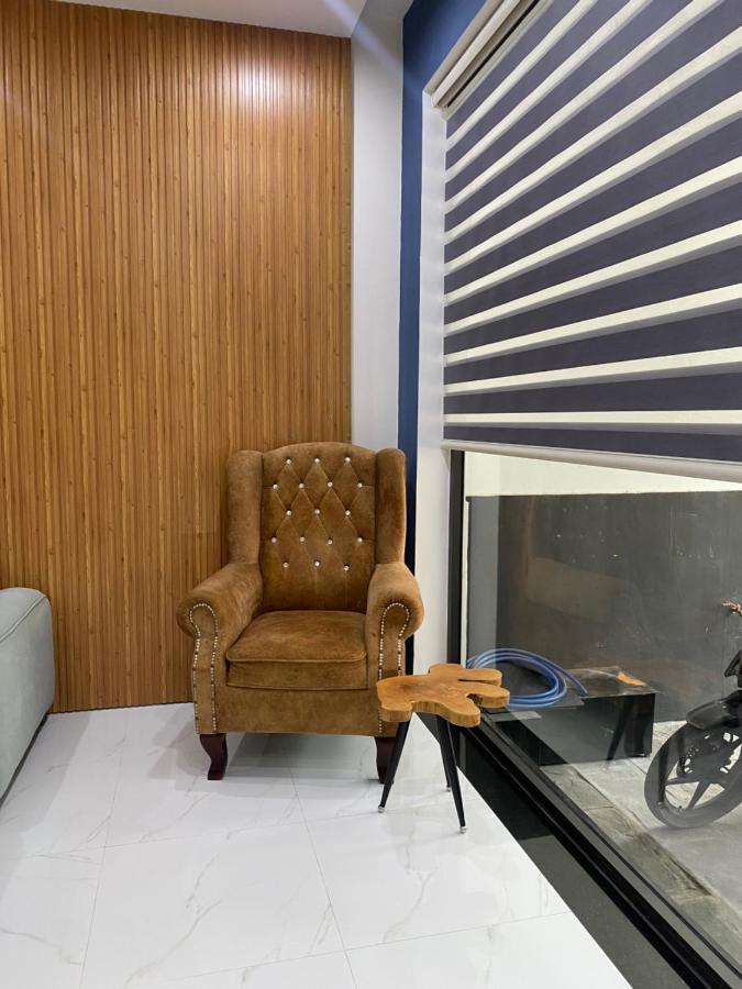 Aurora Homestay Quảng Ngãi Exteriör bild